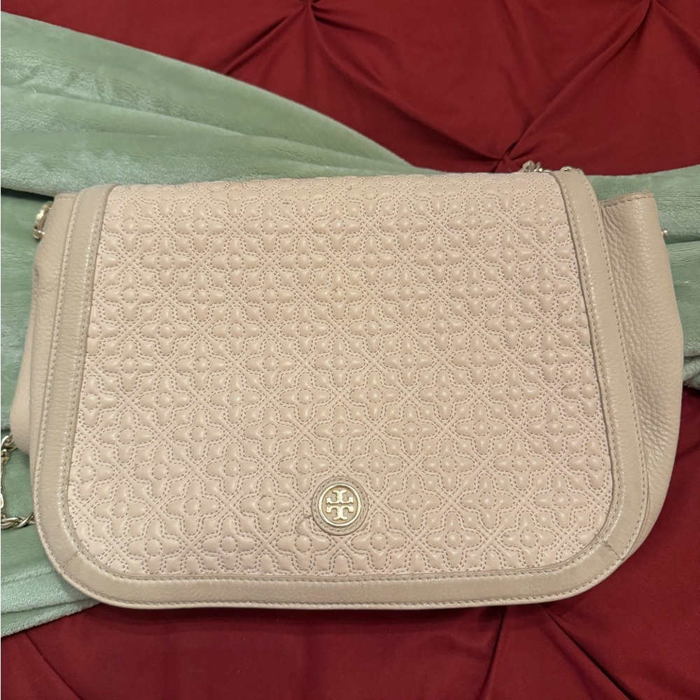 Tory Burch Beige Quilted Crossbody Bag